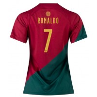 Camisa de time de futebol Portugal Cristiano Ronaldo #7 Replicas 1º Equipamento Feminina Mundo 2022 Manga Curta